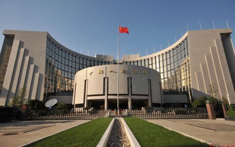 央行: 支持上海民营企业更好利用债券融资